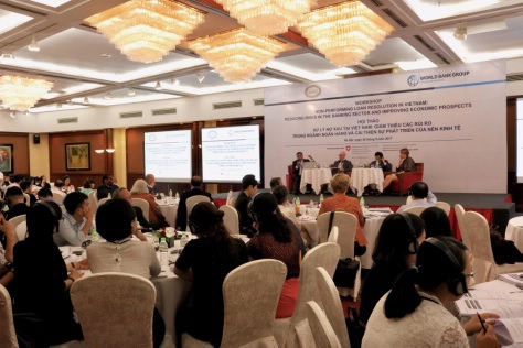 Các chuyên gia trao đổi tại Hội thảo. Ảnh: nguồn sbv.gov.vn