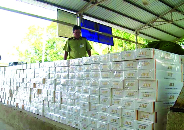Xử lý nghiêm các hành vi kinh doanh thuốc lá ngoại nhập lậu trên thị trường nội địa. Nguồn: Internet
