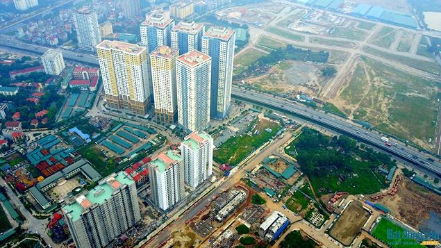 Các chủ đầu tư khu đô thị Kim Văn - Kim Lũ (phường Đại Kim) "miệt mài" xây dựng nhà để bán mà quên xây dựng hạ tầng. Nguồn: Internet