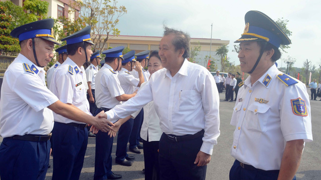 Phó Thủ tướng Thường trực Trương Hòa Bình chỉ đạo - Kiên quyết “không có vùng cấm” trong công tác đấu tranh chống buôn lậu trên biển. Nguồn: Internet