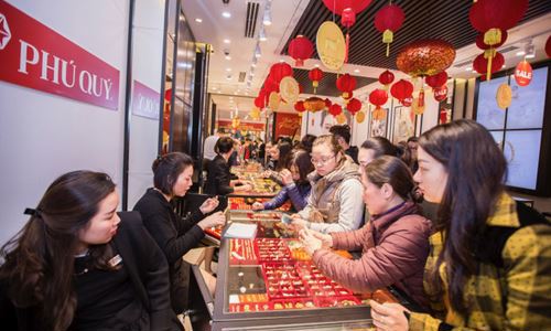 Theo các chuyên gia, để sớm huy động vốn vàng nhàn rỗi trong dân, Ngân hàng Nhà nước cần có thông tin cụ thể hơn cho người dân, DN về phương án huy động. Nguồn: Internet