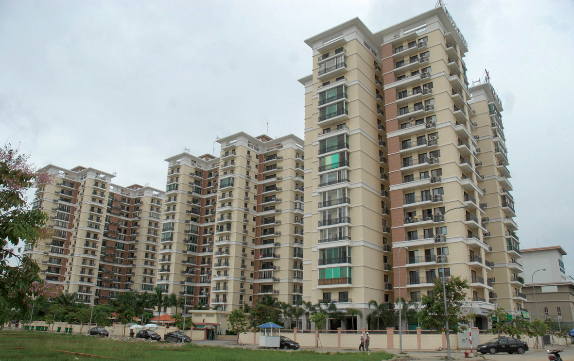Đâu là số liệu chính xác và số nợ này của các doanh nghiệp (DN) có thực sự “tiềm ẩn” nguy cơ dư thừa nguồn cung hay không? Nguồn: Internet