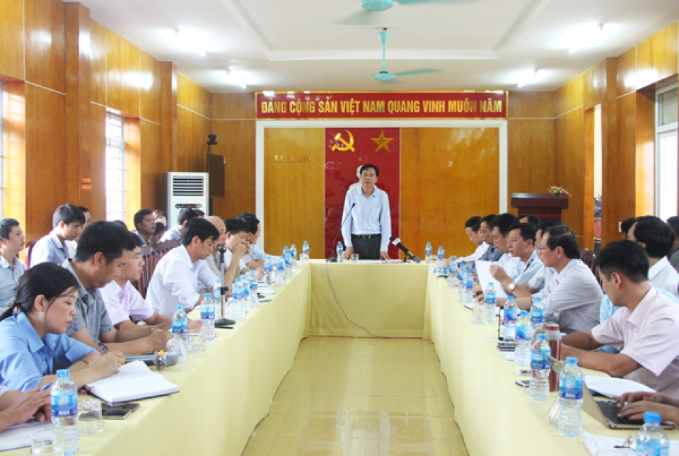 Bí thư Tỉnh ủy, Chủ tịch HĐND tỉnh Nguyễn Văn Đọc tại buổi làm việc với huyện Vân Đồn. Nguồn: quangninh.gov.vn