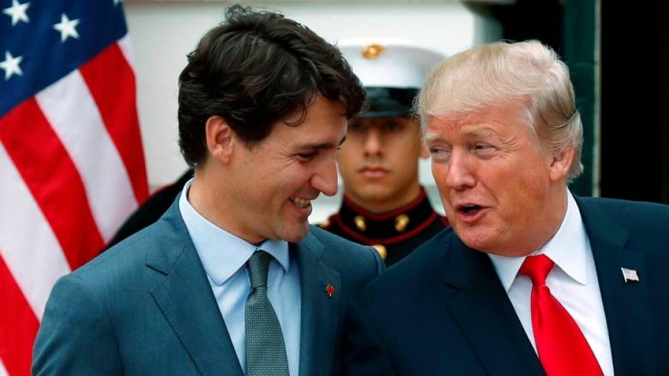Thủ tướng Canada Justin Trudeau (trái) và Tổng thống Mỹ Donald Trump. Nguồn: Reuters
