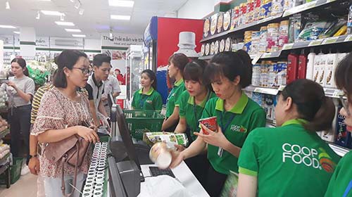 Với tốc độ tăng trưởng gần 12%/năm, quy mô có thể lên tới gần 180 tỉ USD vào năm 2020, ngành bán lẻ Việt Nam sôi động hơn bao giờ hết. Nguồn: Internet