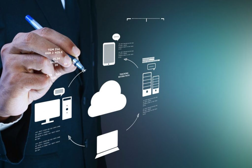 Mô hình Cloud đang trở nên phổ biến và bắt đầu chiếm ưu thế hơn so với mô hình CNTT truyền thống. Nguồn: Internet