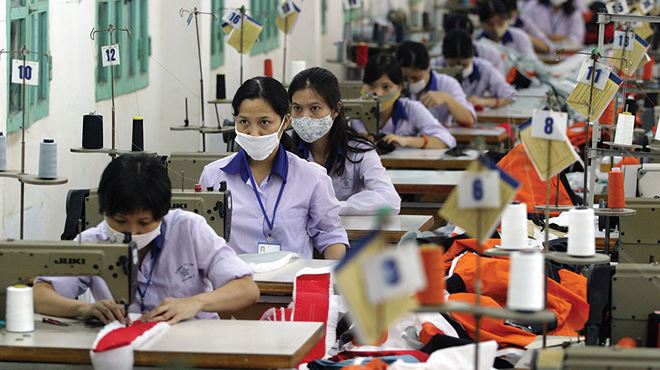 Những doanh nghiệp có nợ vay bằng USD không tránh khỏi lợi nhuận bị ảnh hưởng khi tỷ giá USD/VND biến động tăng. Nguồn: Internet