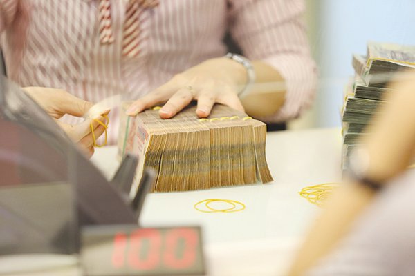 Vốn huy động VND tiếp tục tăng trưởng nhanh và chiếm tỷ trọng chủ yếu trong tổng nguồn vốn. Nguồn: Internet
