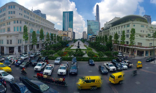 Văn phòng cho thuê khu vực phố đi bộ Nguyễn Huệ - TP. Hồ Chí Minh. Nguồn: Hữu Công