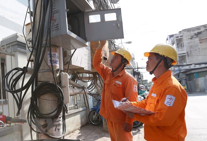 Điện năng sử dụng cho mục đích sinh hoạt, áp dụng giá bán điện theo nguyên tắc định mức chung của bên mua điện bằng định mức của từng bậc nhân với số hộ sử dụng điện sinh hoạt. Nguồn: Internet