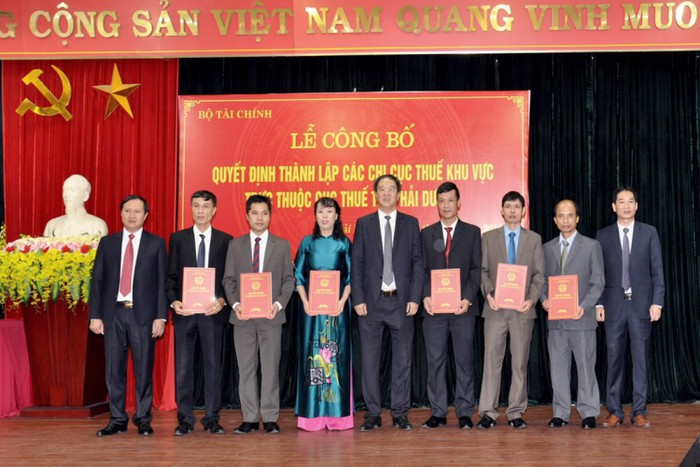 Lễ công bố quyết định của Bộ trưởng Bộ Tài chính về việc thành lập Chi cục Thuế khu vực trực thuộc Cục Thuế tỉnh Hải Dương.