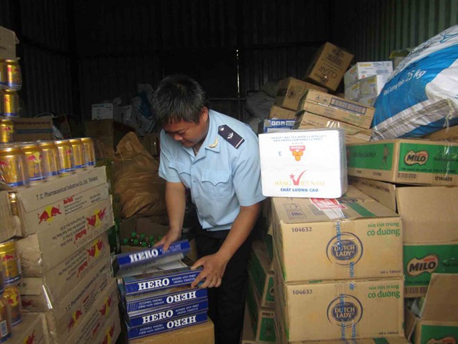 Tình hình buôn lậu, vận chuyển trái phép hàng hóa qua biên giới diễn biến càng phức tạp. Nguồn: internet