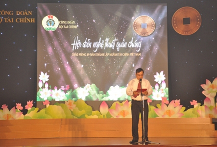 Đồng chí Bùi Xuân Ngọc phát biểu tại Hội diễn. Nguồn: mof.gov.vn