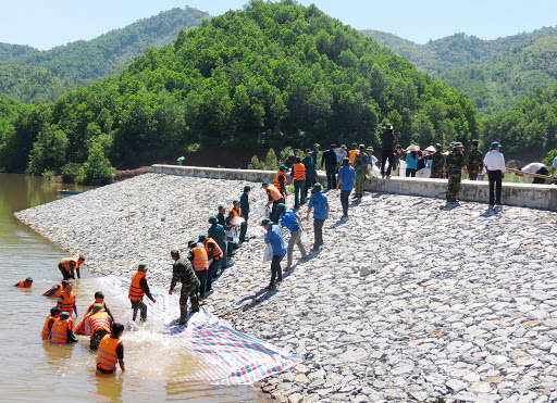 Nhà nước ưu tiên bố trí nguồn lực cho hoạt động phòng, chống thiên tai và cứu hộ cứu nạn.