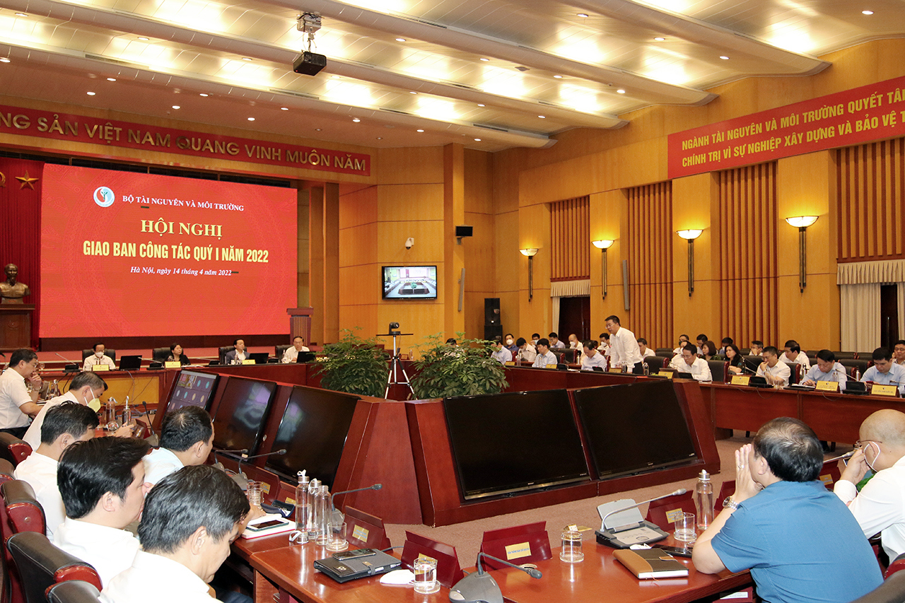 Trong những năm qua, bộ máy quản lý nhà nước của ngành Tài nguyên và Môi trường đã được kiện toàn, bổ sung, hoàn thiện từ Trung ương đến địa phương