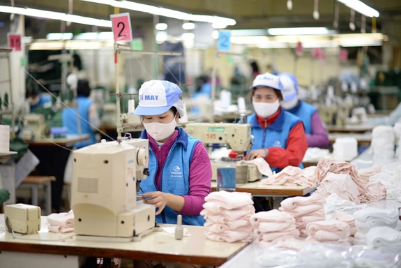 Nhiều doanh nghiệp dệt may áp dụng thành công mô hình năng suất tổng thể