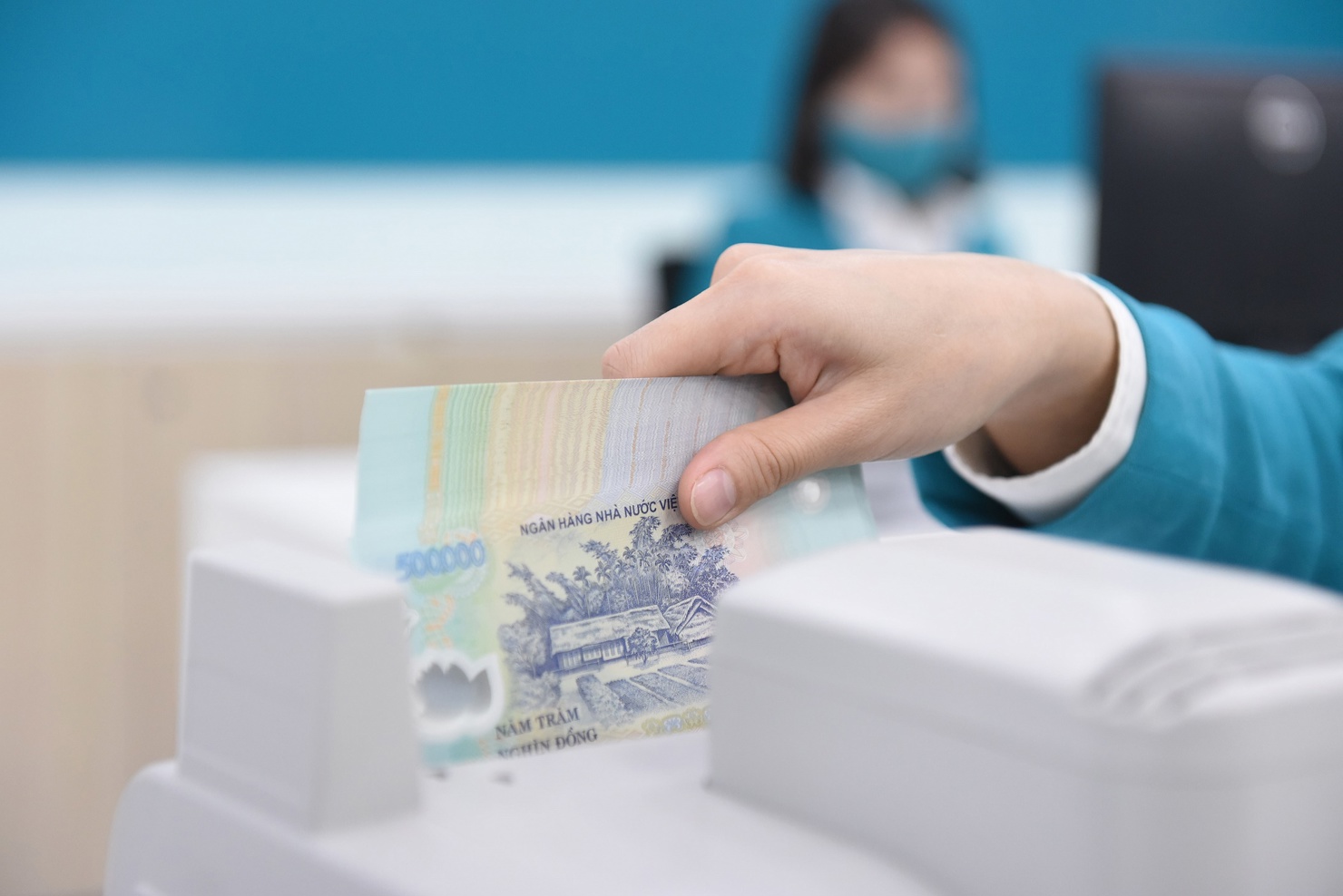 Ngân hàng thương mại là trung gian trên thị trường tài chính nên đóng vai trò ngày càng quan trọng đối với sự ổn định của hệ thống tài chính quốc gia