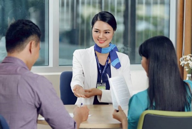 Marketing ngân hàng phức tạp hơn nhiều bởi tính đa dạng của hoạt động ngân hàng