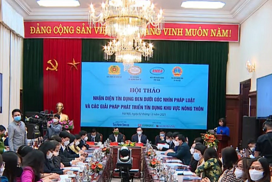 Hội thảo diễn ra theo hình thức trực tiếp phối hợp trực tuyến