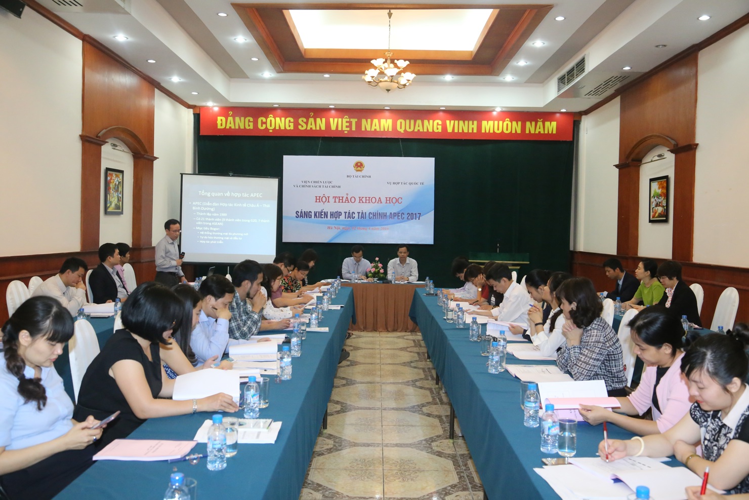 Toàn cảnh Hội thảo “Sáng kiến hợp tác tài chính APEC 2017”