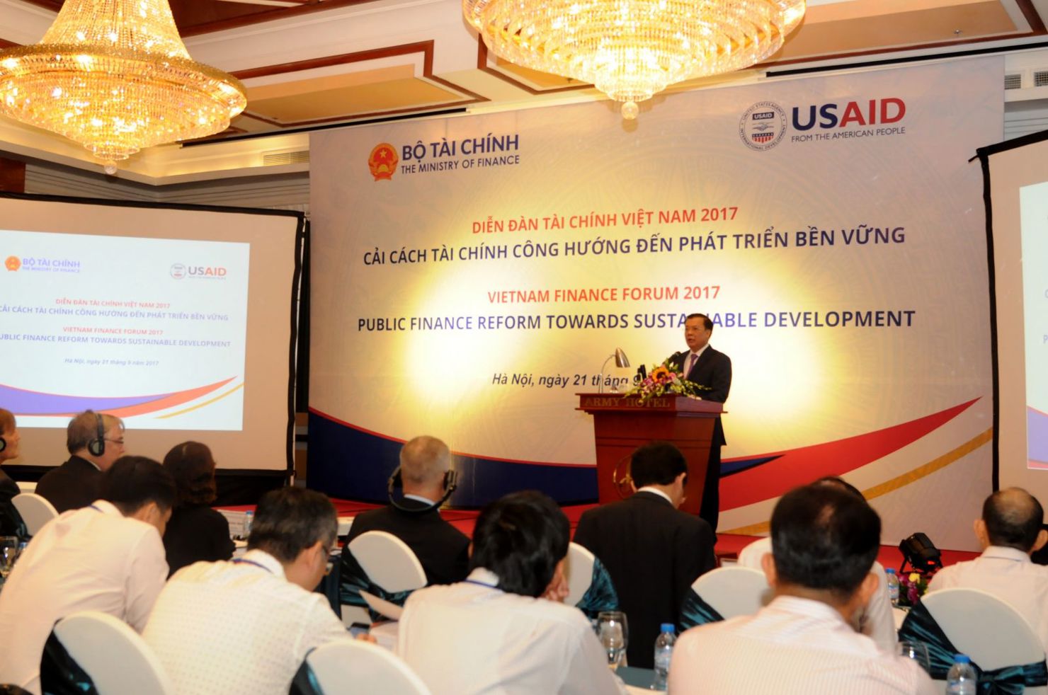 Diễn đàn Tài chính Việt Nam 2017 do Bộ Tài chính tổ chức ngày 21/9/2017