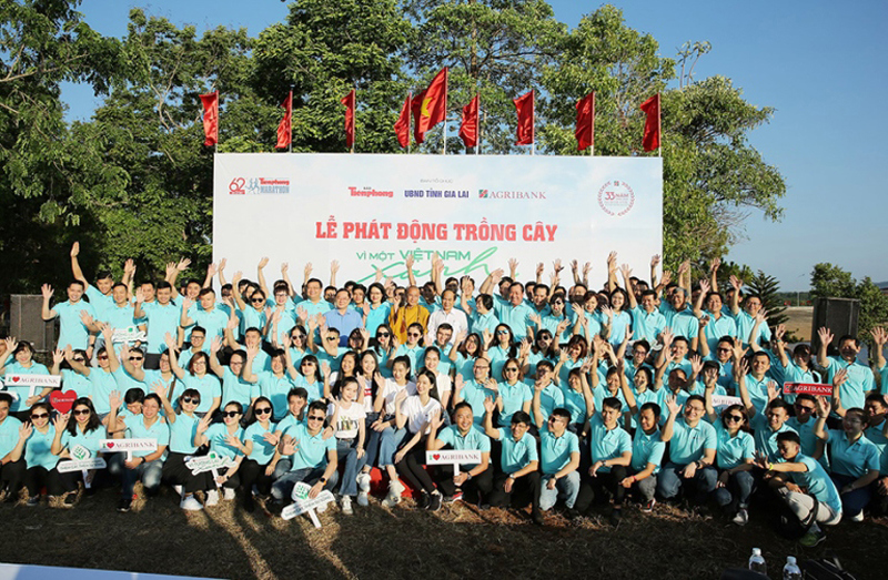 Agribank đã và đang góp phần quan trọng trong tiến trình đưa nông nghiệp Việt Nam phát triển nhanh và bền vững.