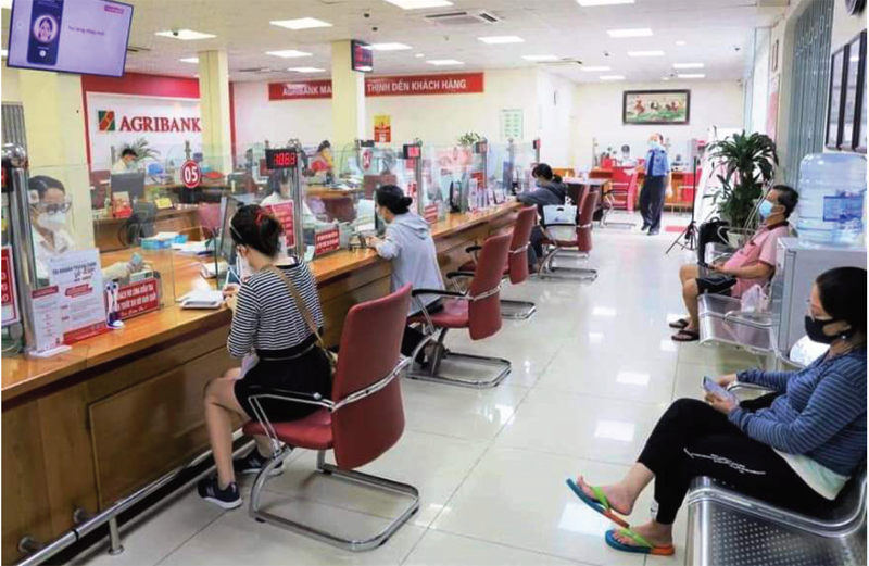 Agribank luôn duy trì hoạt động thông suốt để phục vụ khách hàng trong mùa dịch bệnh