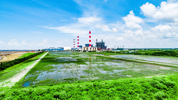 Bãi chứa tro, xỉ thuộc Công ty Nhiệt điện Duyên Hải.