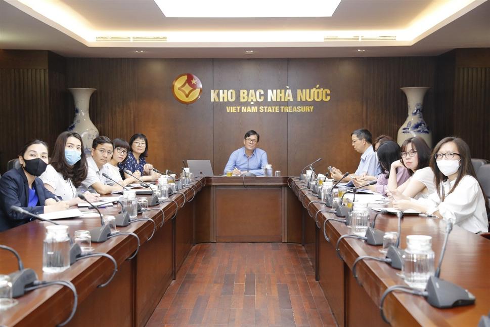 Toàn cảnh buổi làm việc.