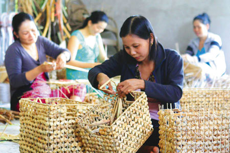Tài chính vi mô là công cụ hữu hiệu trong công cuộc xóa đói, giảm nghèo của mọi quốc gia.