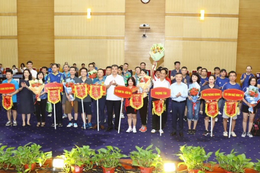 Lễ Khai mạc giải Bóng bàn chào mừng ngày truyền thống KBNN.