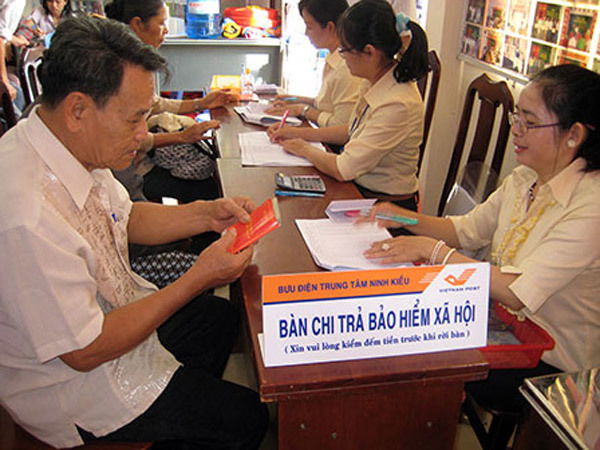 Trong những năm qua, chính sách bảo hiểm xã hội (BHXH) của Việt Nam đã từng bước được hoàn thiện, phù hợp với điều kiện kinh tế - xã hội và góp phần đảm bảo an sinh xã hội của đất nước.