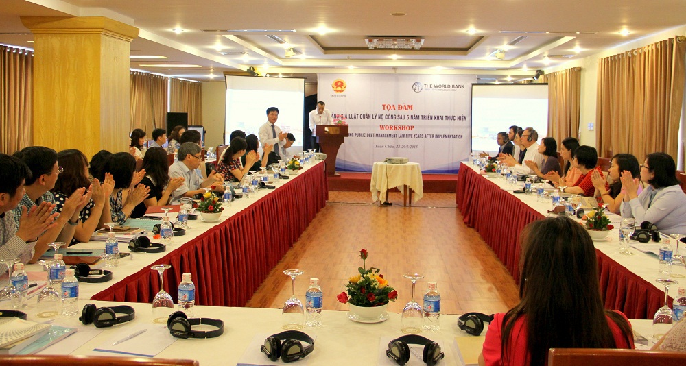 Bộ Tài chính và Ngân hàng Thế giới tổ chức Tọa đàm đánh giá Luật Quản lý nợ công sau 5 năm thực hiện (tháng 5/2015)