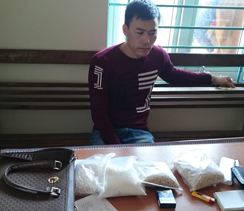 Đối tượng và tang vật.