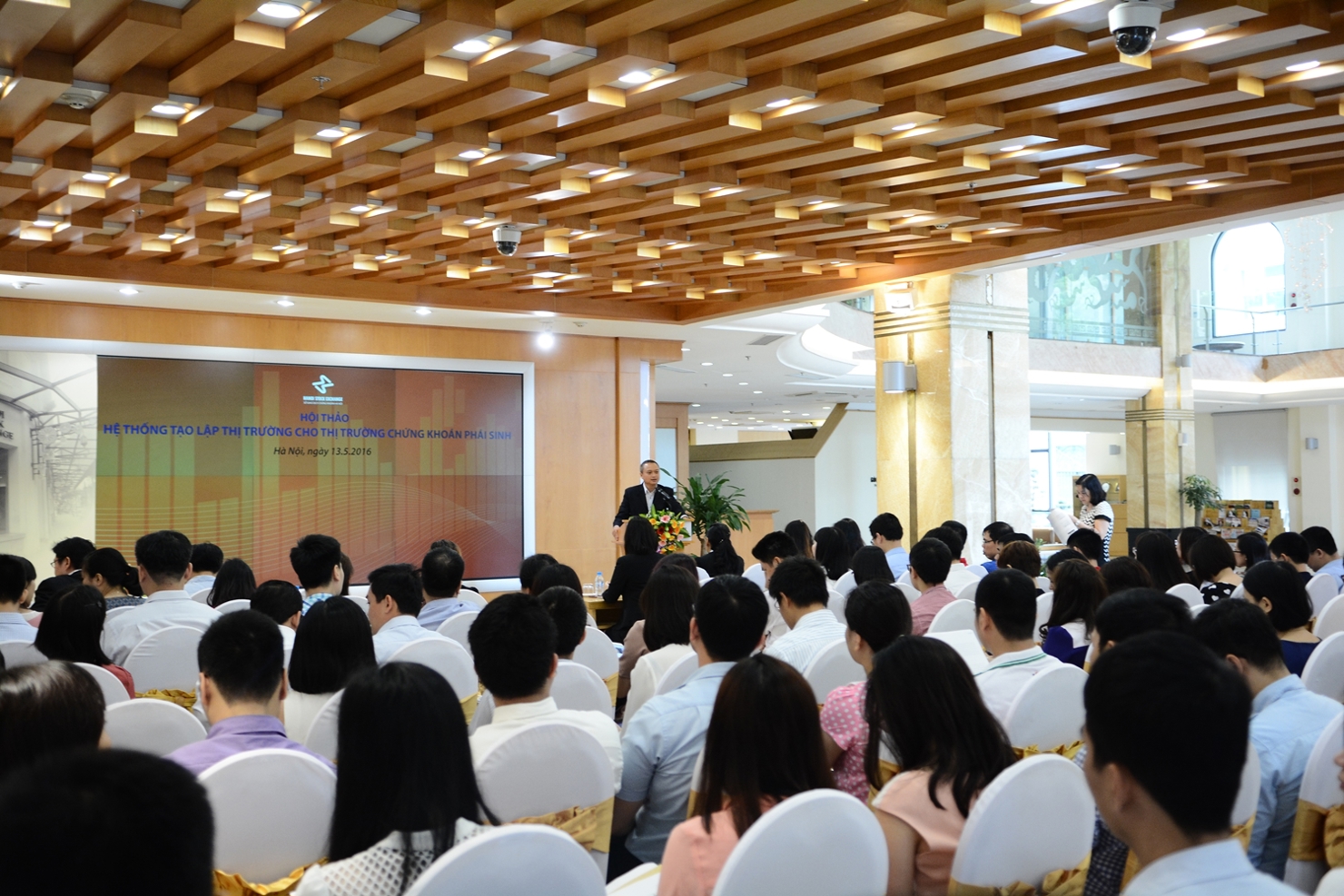 HNX mong muốn cùng với các thành viên chuẩn bị kỹ càng cho nhiệm vụ này để có thể xây dựng một cơ chế tạo lập thị trường hiệu quả.