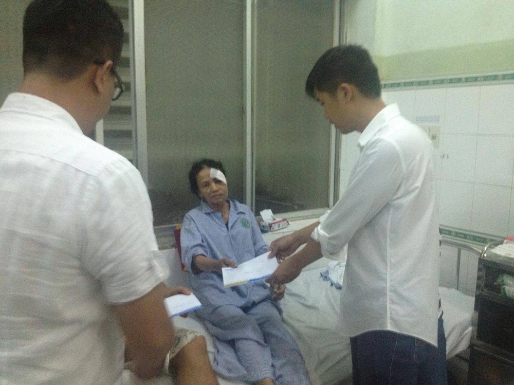 Bảo hiểm Bảo Việt đang tiếp tục chủ động phối hợp với các cơ quan chức năng và chủ xe động viên, chia sẻ với gia đình cùng các nạn nhân còn lại của vụ tai nạn.