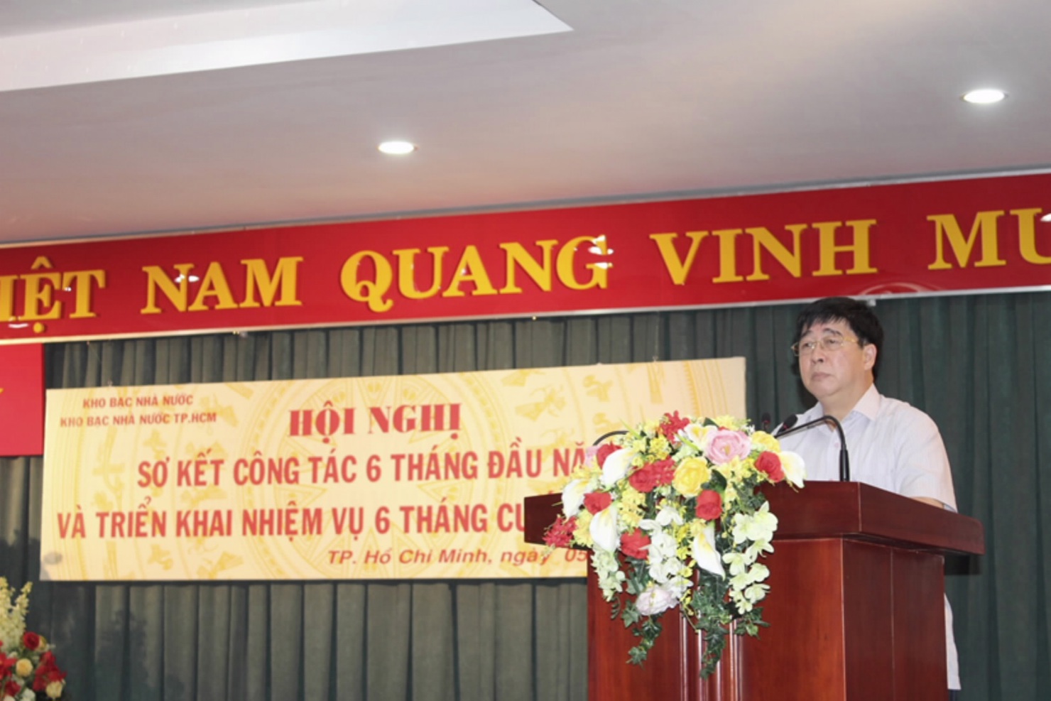Đ/c Nguyễn Hồng Hà - Tổng Giám đốc KBNN phát biểu chỉ đạo tại Hội nghị sơ kết 6 tháng đầu năm 2016 tại KBNN TP. Hồ Chí Minh