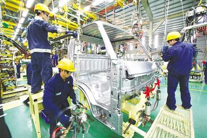 Trong các ngành công nghiệp, ngành chế biến, chế tạo tăng 10,4%.