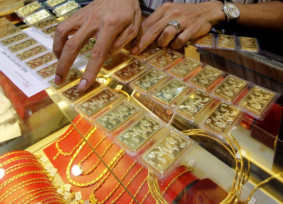 Giá vàng sáng nay giảm "sốc".
