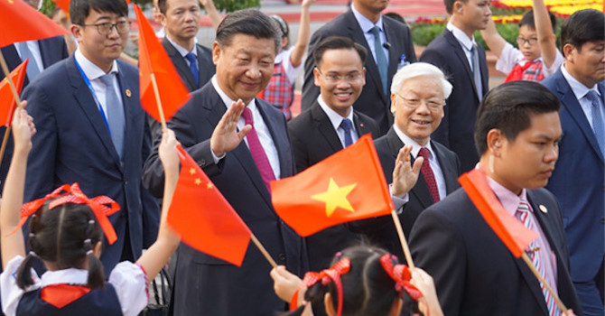 Tổng bí thư Nguyễn Phú Trọng và Tổng bí thư, Chủ tịch Trung Quốc Tập Cận Bình - Ảnh: VNE.