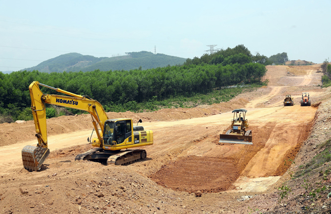 Dự án xây dựng công trình đường bộ cao tốc Bắc - Nam phía Đông có vai trò, ý nghĩa rất quan trọng đối với phát triển kinh tế - xã hội, an ninh - quốc phòng của từng địa phương và cả nước.