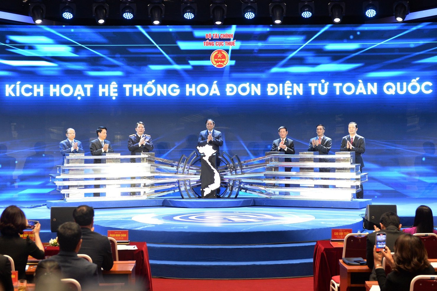 Lễ công bố kích hoạt toàn quốc hệ thống HĐĐT là dấu mốc quan trọng thúc đẩy tiến trình chuyển đổi số.
