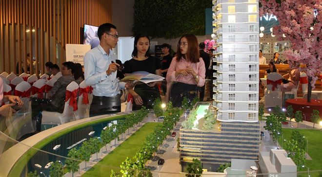 Số lượng môi giới bất động sản tăng nhanh, góp phần mang lại sự thuận tiện, nhanh chóng, và nghiệp vụ tư vấn ngày một chuyên nghiệp hơn.