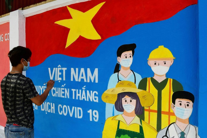 Tính đến 16 giờ ngày 6/7, nước ta tổng cộng đã thực hiện tiêm 3.928.001 liều vắc xin. Nguồn: dantri.com.vn
