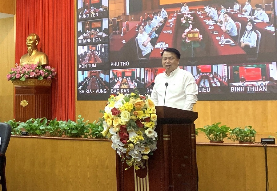 Tổng Giám đốc KBNN Nguyễn Đức Chi tiếp thu ý kiến chỉ đạo của Lãnh đạo Bộ Tài chính.
