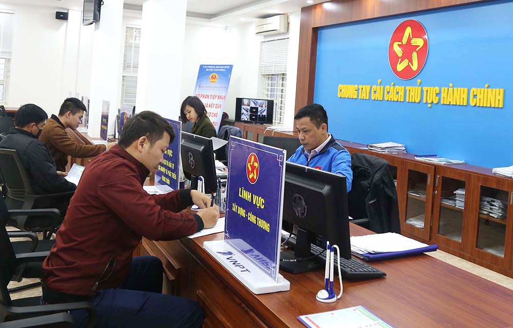 Công tác cải cách hành chính thời gian qua đã góp phần nâng cao hiệu lực, hiệu quả hoạt động của bộ máy hành chính nhà nước từ trung ương đến địa phương.