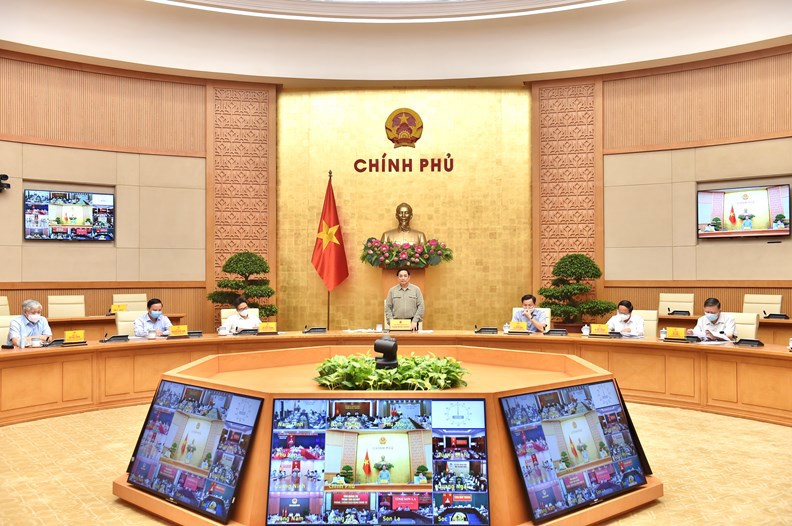 Thủ tướng chủ trì cuộc họp sáng 9/10 của Ban Chỉ đạo quốc gia phòng chống dịch COVID-19. Ảnh: VGP