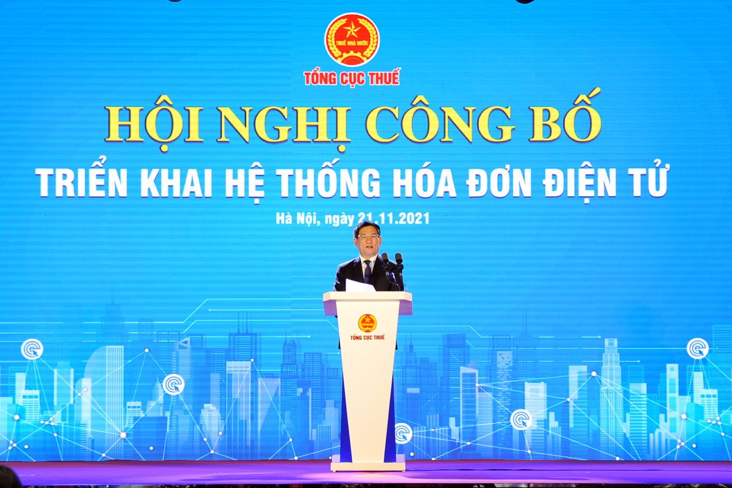 Bộ trưởng Bộ T&agrave;i ch&iacute;nh Hồ Đức Phớc c&ocirc;ng bố ch&iacute;nh thức triển khai &aacute;p dụng h&oacute;a đơn điện tử tại 06 tỉnh, th&agrave;nh phố.