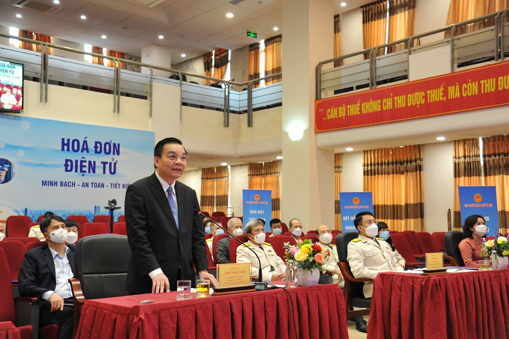 Chủ tịch UBND TP. H&agrave; Nội Chu Ngọc Anh khẳng định&nbsp;TP. H&agrave; Nội đ&atilde; sẵn s&agrave;ng k&iacute;ch hoạt h&oacute;a đơn điện tử.