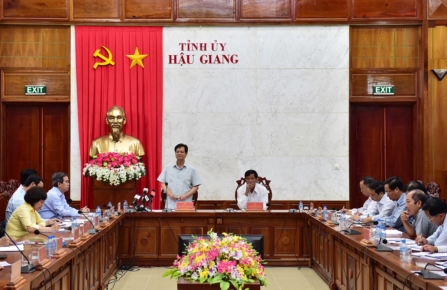 Thủ tướng Nguyễn Tấn Dũng phát biểu chỉ đạo tại buổi làm việc. Nguồn: chinhphu.vn